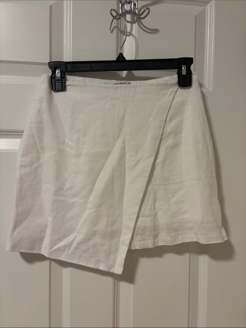Abercrombie White A-Line Wrap-Front Skirt